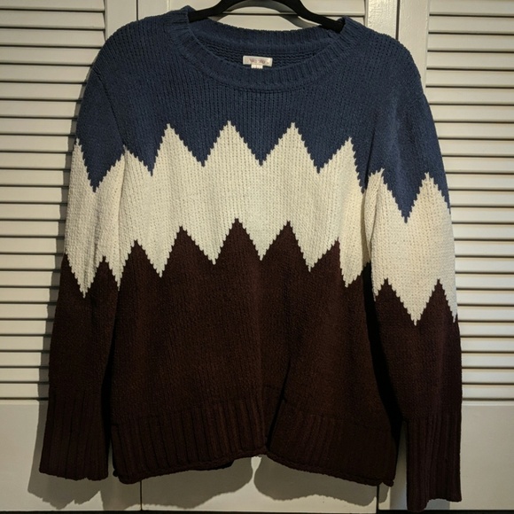 Sweater - Picture 1 of 1